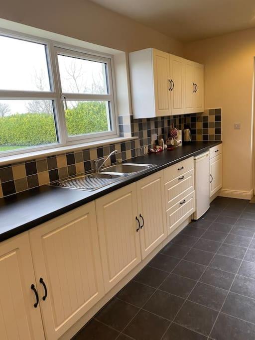 Breathnach Cottage Annex Knockleagha Ballina F26 D7E2 外观 照片